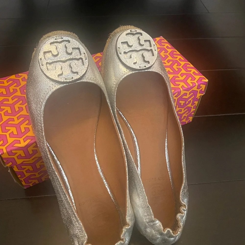 Tory Burch Silver Metallic Logo Espadrille Flats